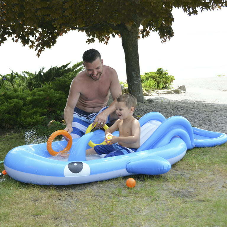 6.75 feet inflatable children's whale-shaped interactive play pool