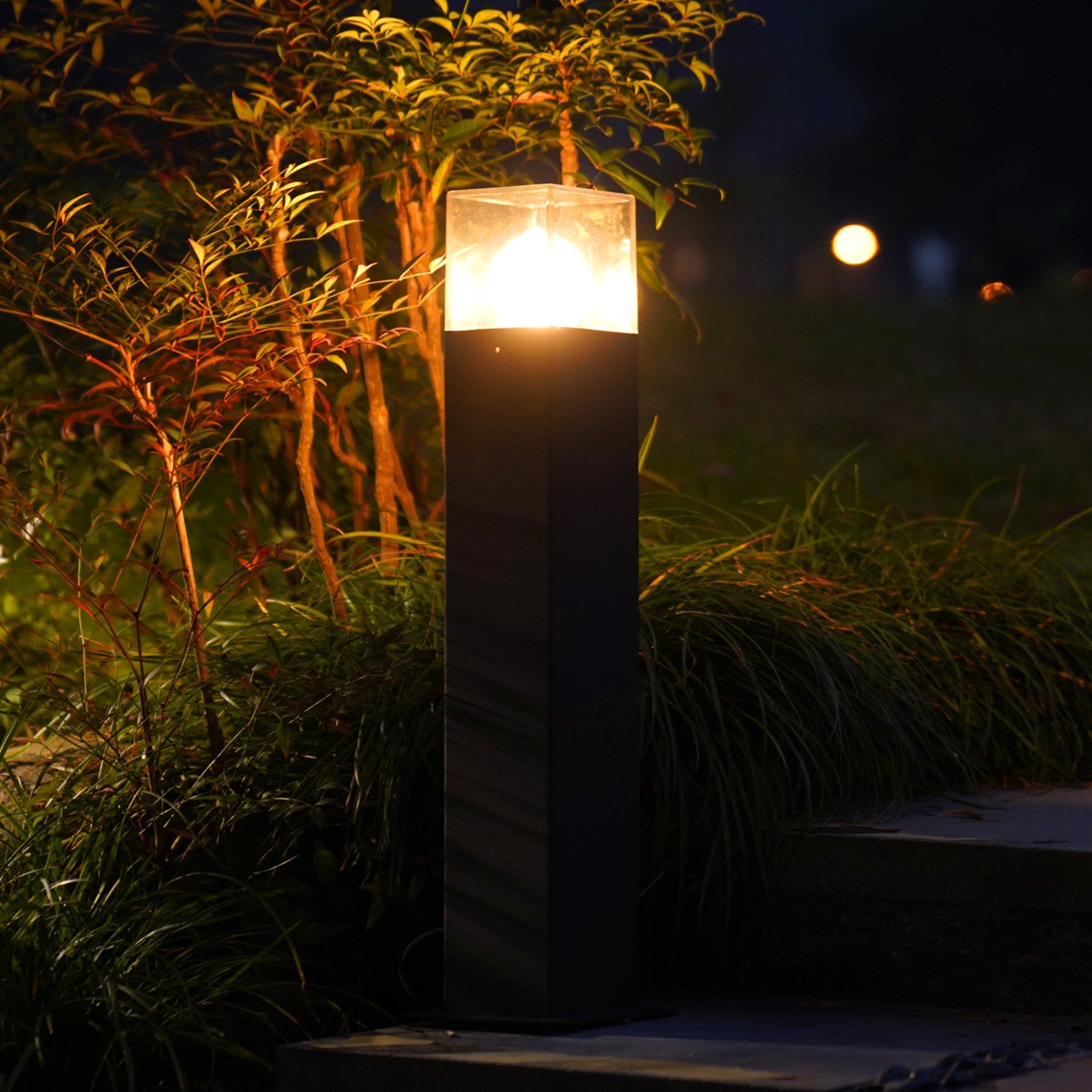 Outdoor Bollard Lamp/Path Light